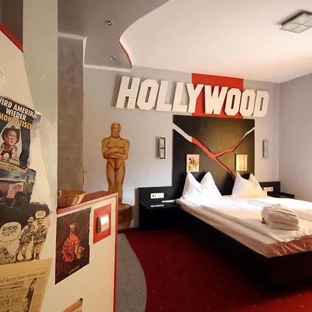 Kuschelhotel Zeman 호텔 4*