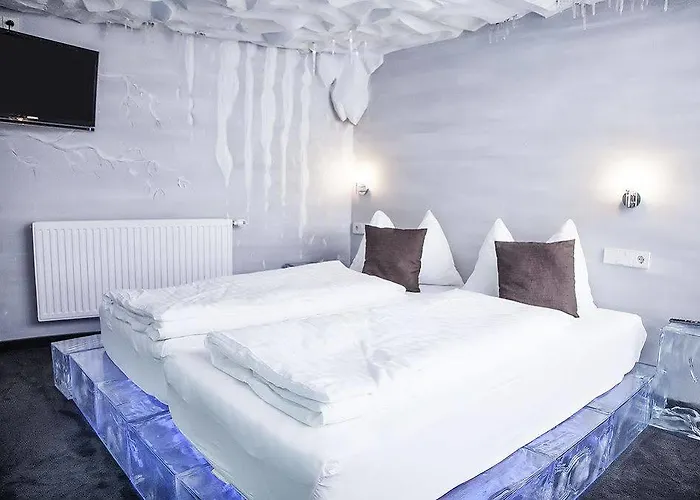 Kuschelhotel Zeman Hotel 4*